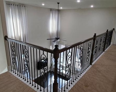 5925 Adair Lane - Photo Thumbnail 11