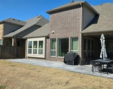5925 Adair Lane - Photo Thumbnail 1