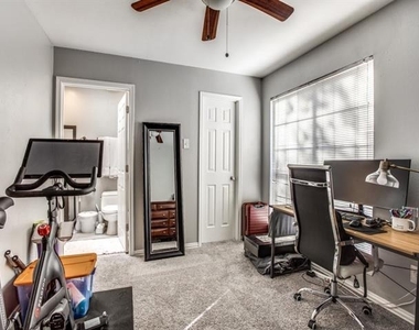 4124 Cole Avenue - Photo Thumbnail 10