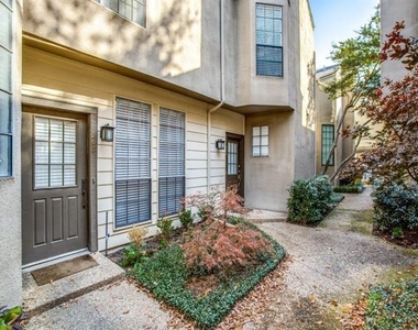 4124 Cole Avenue - Photo Thumbnail 1