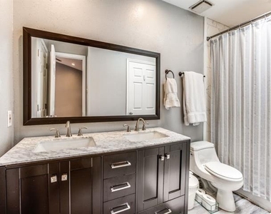 4124 Cole Avenue - Photo Thumbnail 9