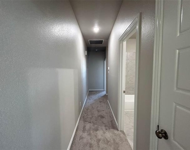 2909 Ali Drive - Photo Thumbnail 10
