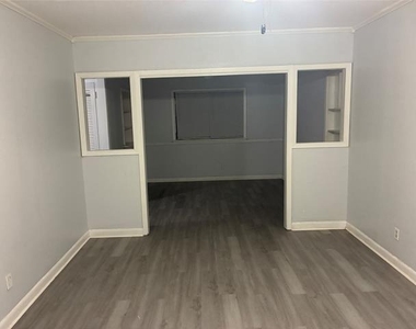 702 Bringhurst Drive - Photo Thumbnail 1