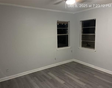 702 Bringhurst Drive - Photo Thumbnail 3