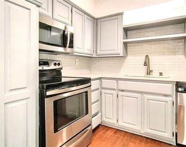 5818 E University Boulevard - Photo Thumbnail 10