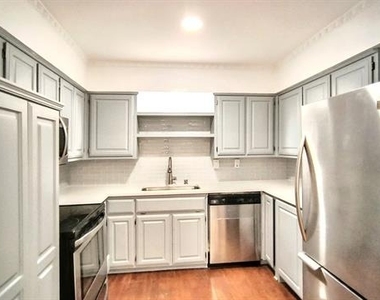 5818 E University Boulevard - Photo Thumbnail 6