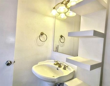 5818 E University Boulevard - Photo Thumbnail 29