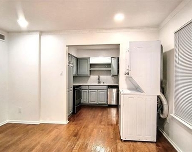 5818 E University Boulevard - Photo Thumbnail 8