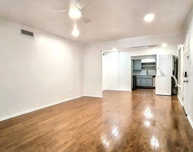 5818 E University Boulevard - Photo Thumbnail 2