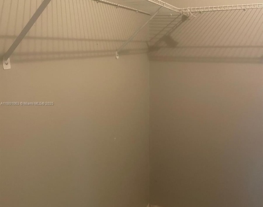 8311 Sands Point Blvd - Photo Thumbnail 24