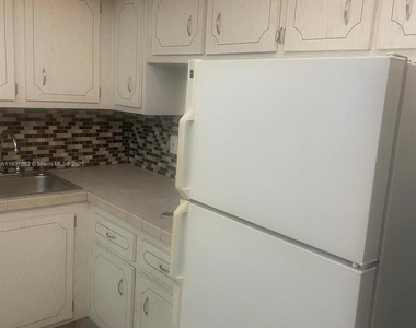 8311 Sands Point Blvd - Photo Thumbnail 15