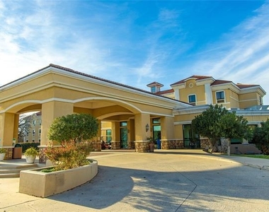 290 Tanglewood Circle - Photo Thumbnail 12