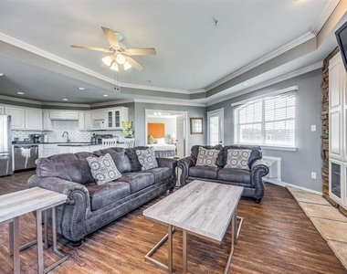 290 Tanglewood Circle - Photo Thumbnail 4