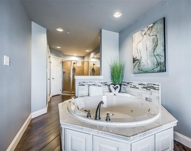 290 Tanglewood Circle - Photo Thumbnail 6