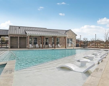 4430 Prairie Crossing - Photo Thumbnail 29