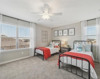 4430 Prairie Crossing - Photo Thumbnail 23