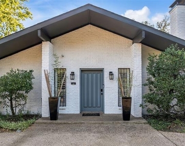 3330 Timberview Road - Photo Thumbnail 11