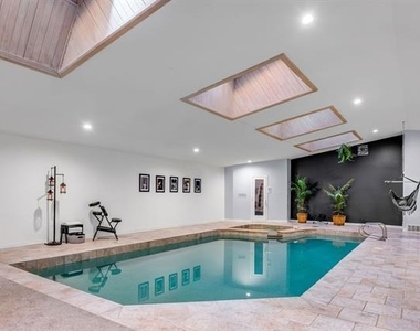 3330 Timberview Road - Photo Thumbnail 7