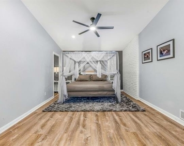 3330 Timberview Road - Photo Thumbnail 33