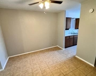 2703 Southside Street - Photo Thumbnail 11