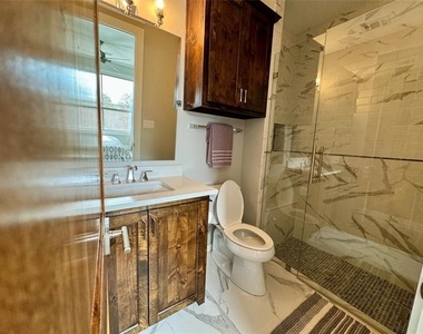 474 Eagle Cove Circle - Photo Thumbnail 15