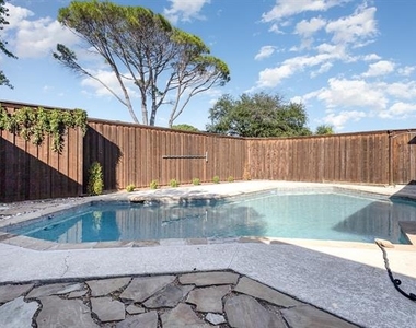 803 Rush Creek Drive - Photo Thumbnail 31