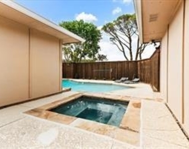 803 Rush Creek Drive - Photo Thumbnail 1