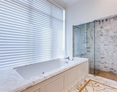 2555 N Pearl Street - Photo Thumbnail 24