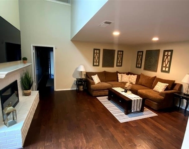 3325 Bristol Road - Photo Thumbnail 8