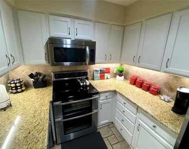 3325 Bristol Road - Photo Thumbnail 12