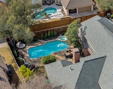5624 Gillum Drive - Photo Thumbnail 34