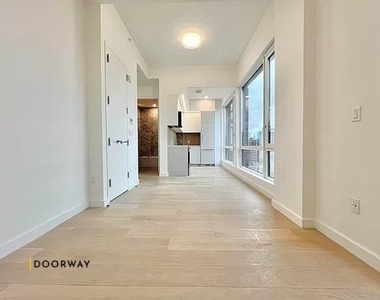 127 Concord Street - Photo Thumbnail 6