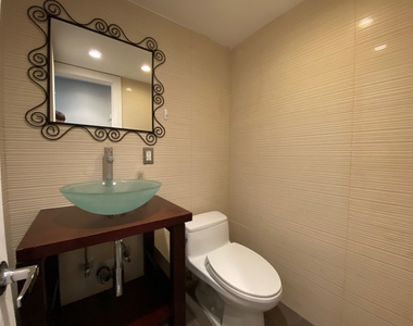 1013 Pacific Street - Photo Thumbnail 12