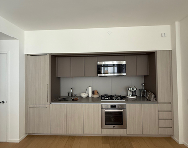 Tribeca - Photo Thumbnail 9