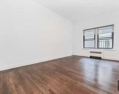 East 56th Street - Photo Thumbnail 0