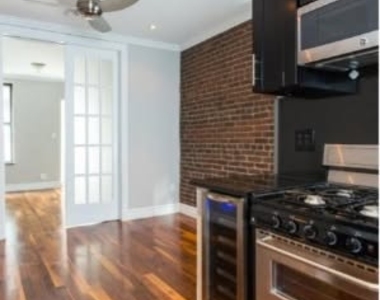 219 West 23rd Street - Photo Thumbnail 1