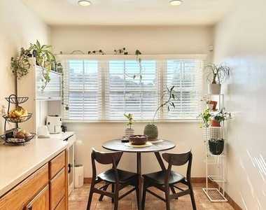 2132 Mcpherson Place - Photo Thumbnail 12
