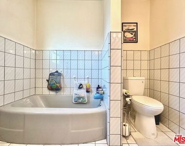 2132 Mcpherson Place - Photo Thumbnail 18