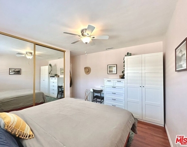 2132 Mcpherson Place - Photo Thumbnail 16