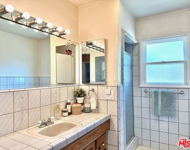 2132 Mcpherson Place - Photo Thumbnail 17