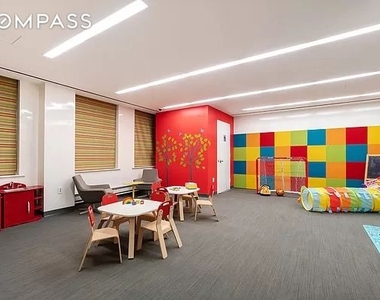 40 E 66th Street - Photo Thumbnail 14