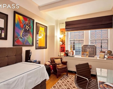 40 E 66th Street - Photo Thumbnail 7