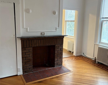 62 South Washington Street - Photo Thumbnail 3