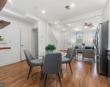 744 Columbia Road Nw - Photo Thumbnail 8