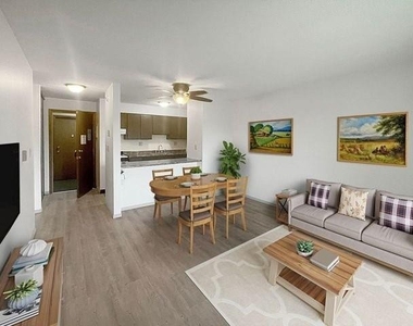 979 S Serrano Ave - Photo Thumbnail 4
