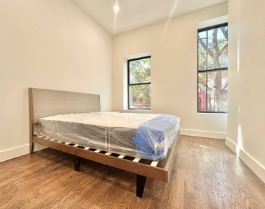 333 South 5th Street - Photo Thumbnail 6