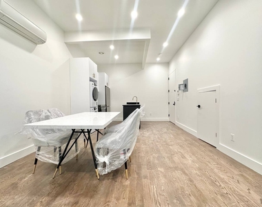 333 South 5th Street - Photo Thumbnail 5