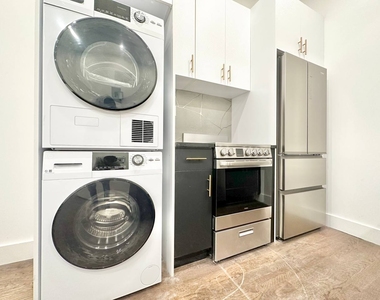 333 South 5th Street - Photo Thumbnail 1