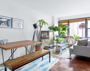 East 24th Street - Photo Thumbnail 1