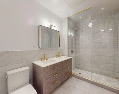 452 Brorome street apt 3W - Photo Thumbnail 18